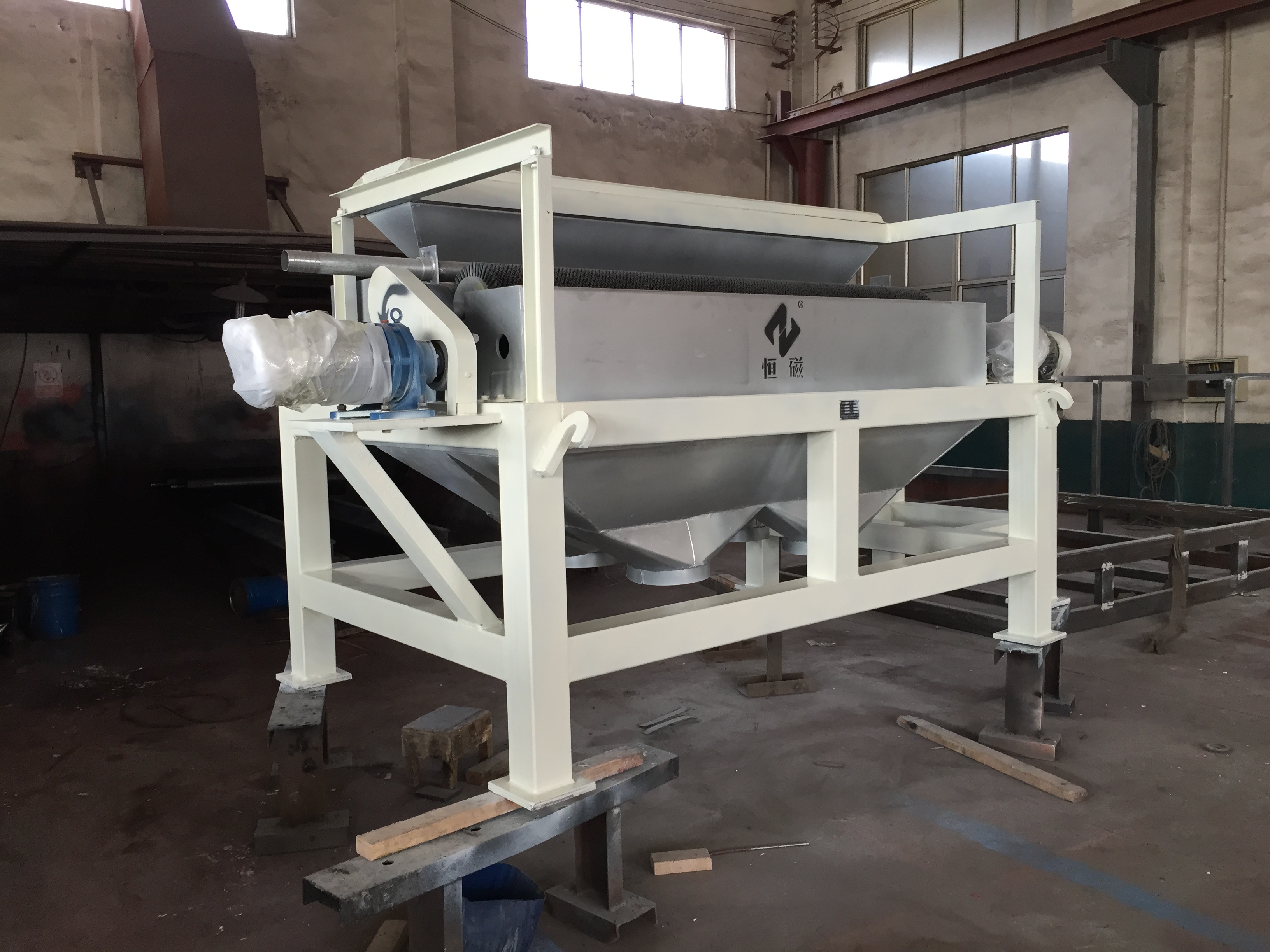 尾礦回收磁選機(jī) 尾礦回收磁選機(jī)