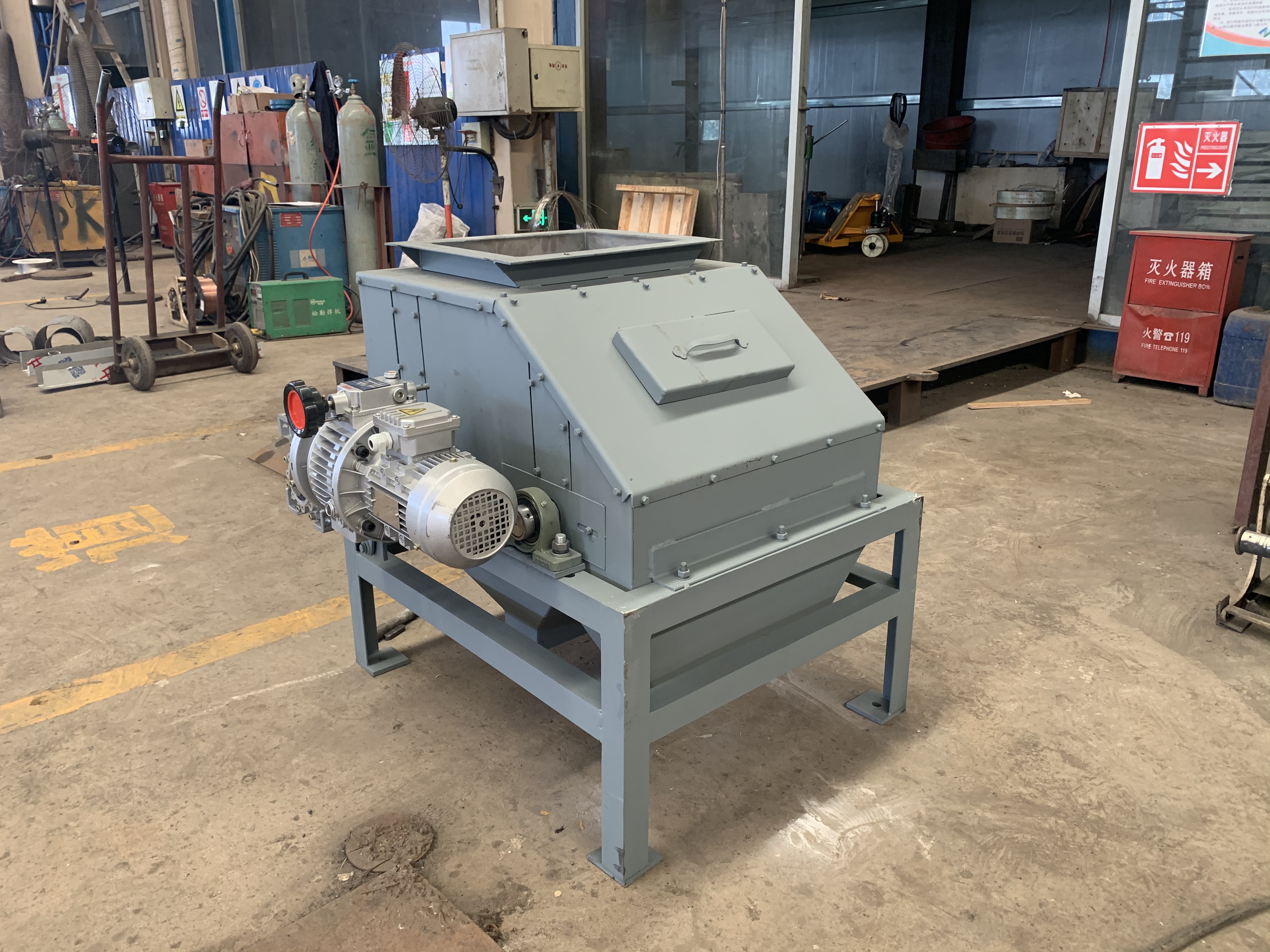 干式磁選機(jī) 干式磁選機(jī)